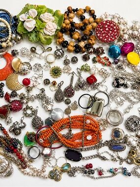 Craft Mixed Fashion Jewelry Lot - Colorful Beads & Earrings over 5lbs